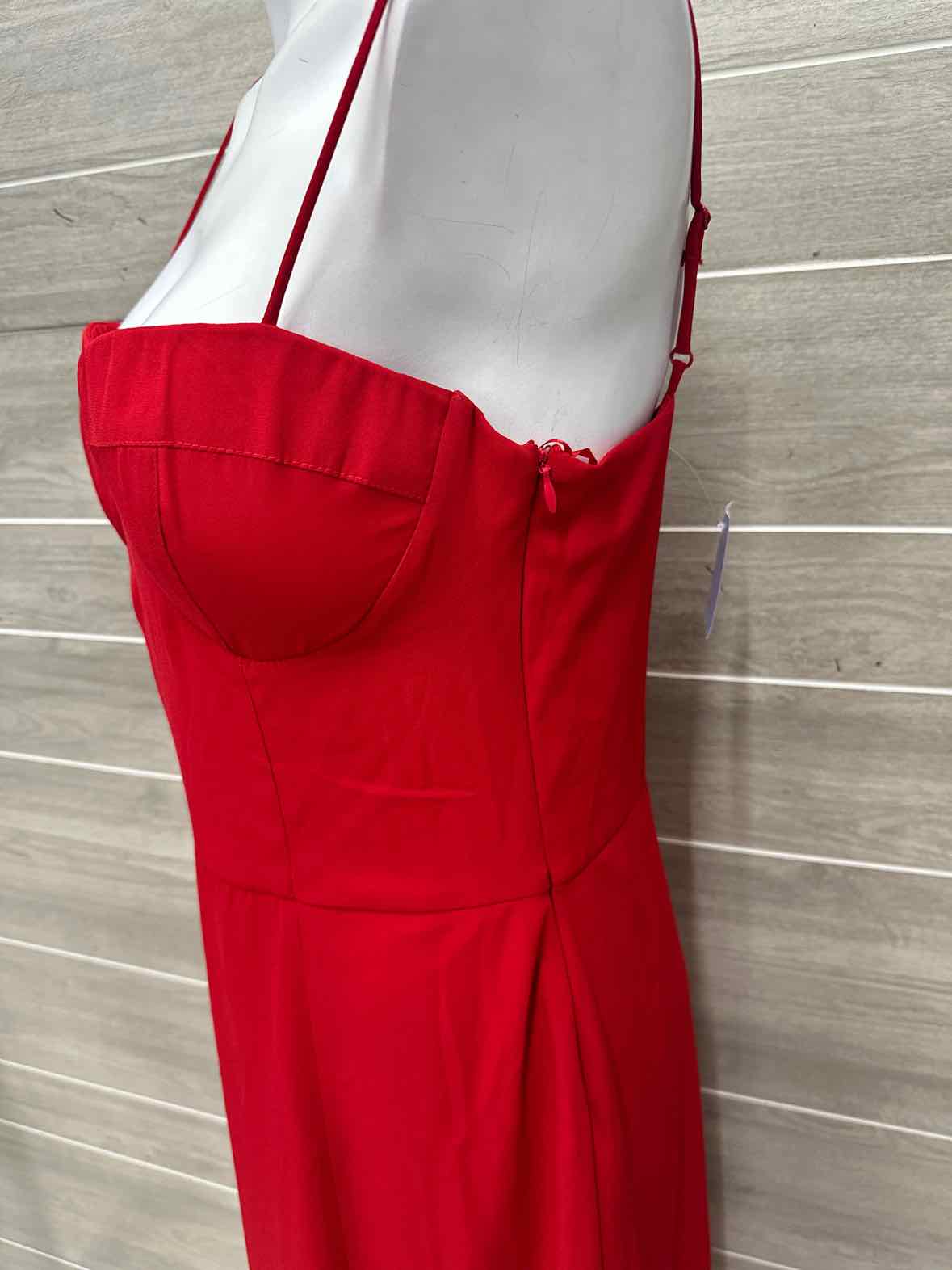 Socialite Size 10/12 Red Womens Dress