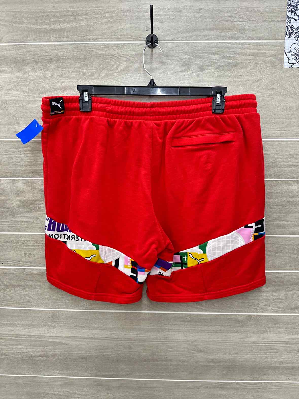 PUMA Size 40-42 Men Mens Shorts