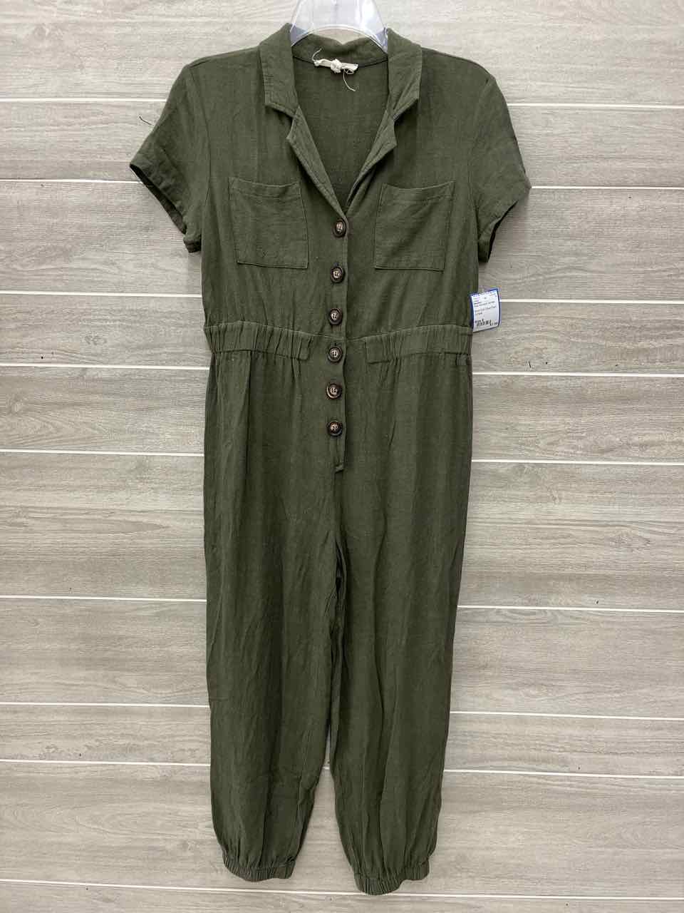 Rebellion Size 8 Olive Womens Jumper