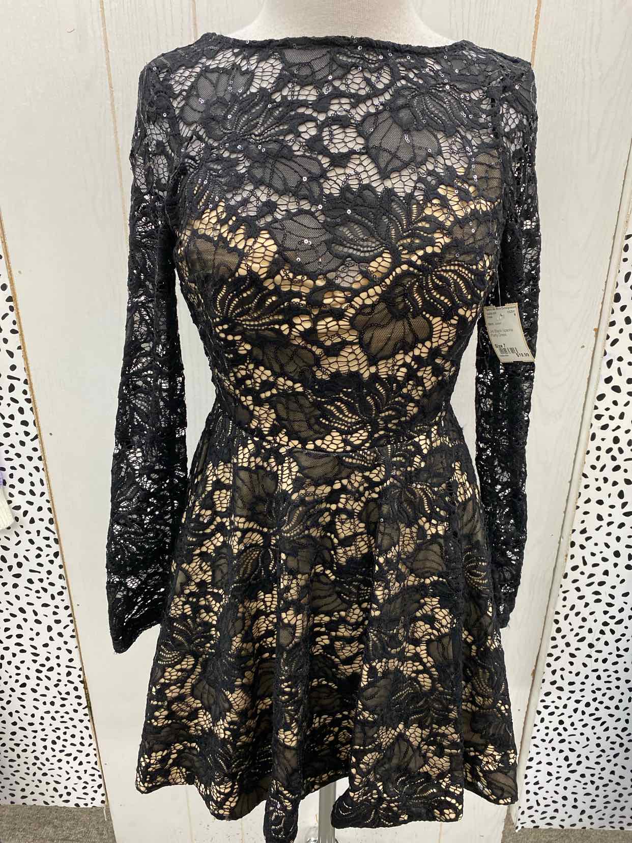 Black Junior Size 7 Dress