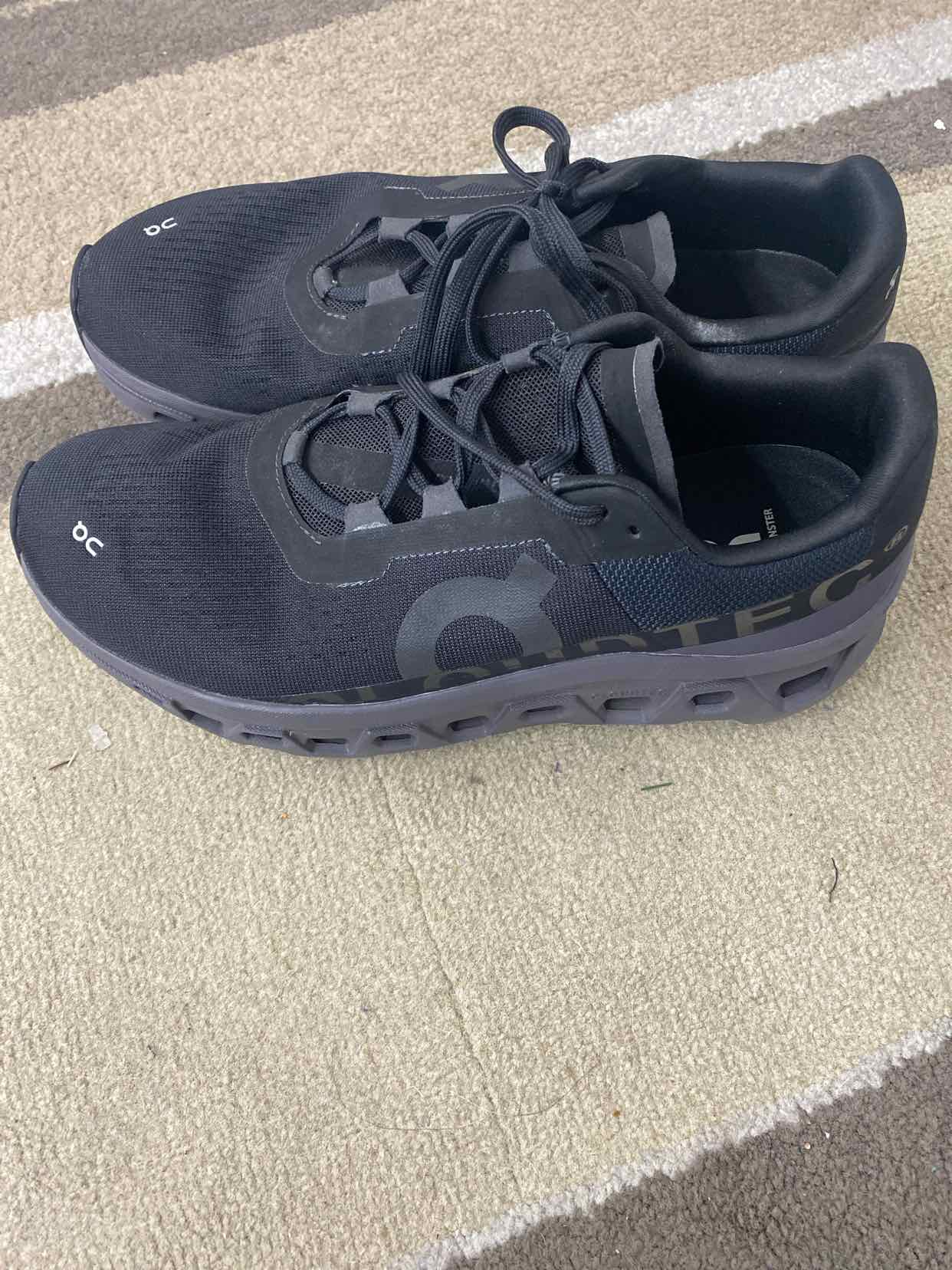 On Cloud Black Womens Size 11 Shoes/Footwear