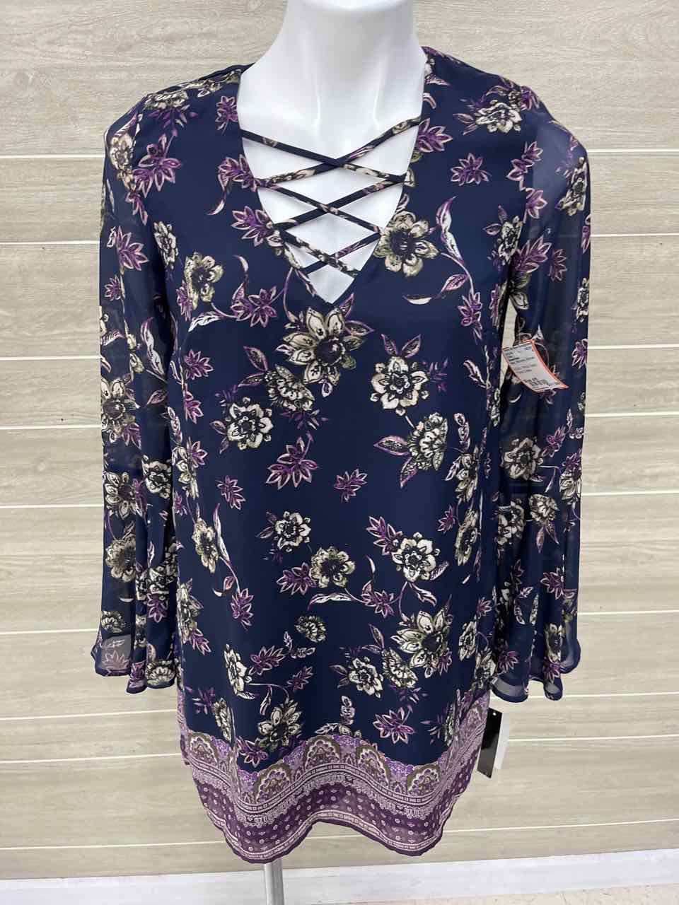 Speechless Navy Womens Women Size 4/6 Dress