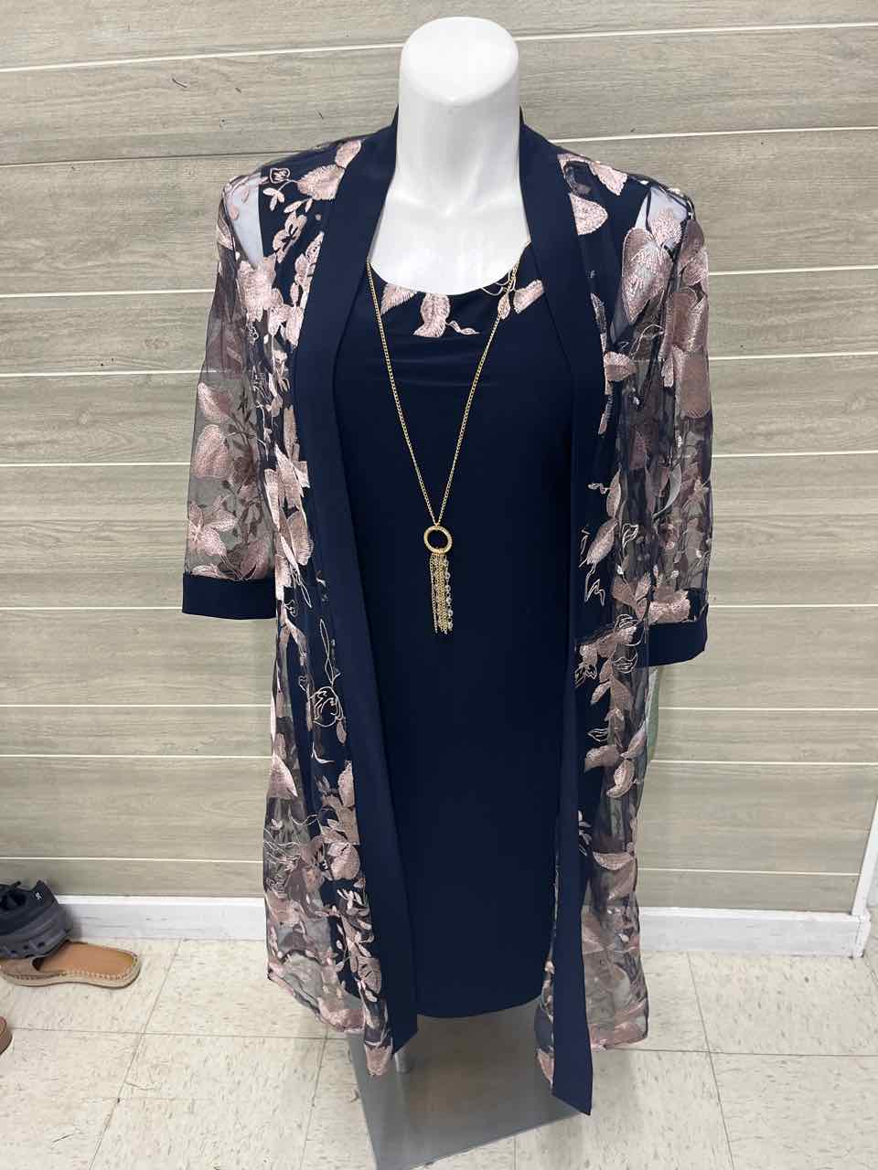 R&M Collection Size 16 Navy Womens Gown/Evening Wear