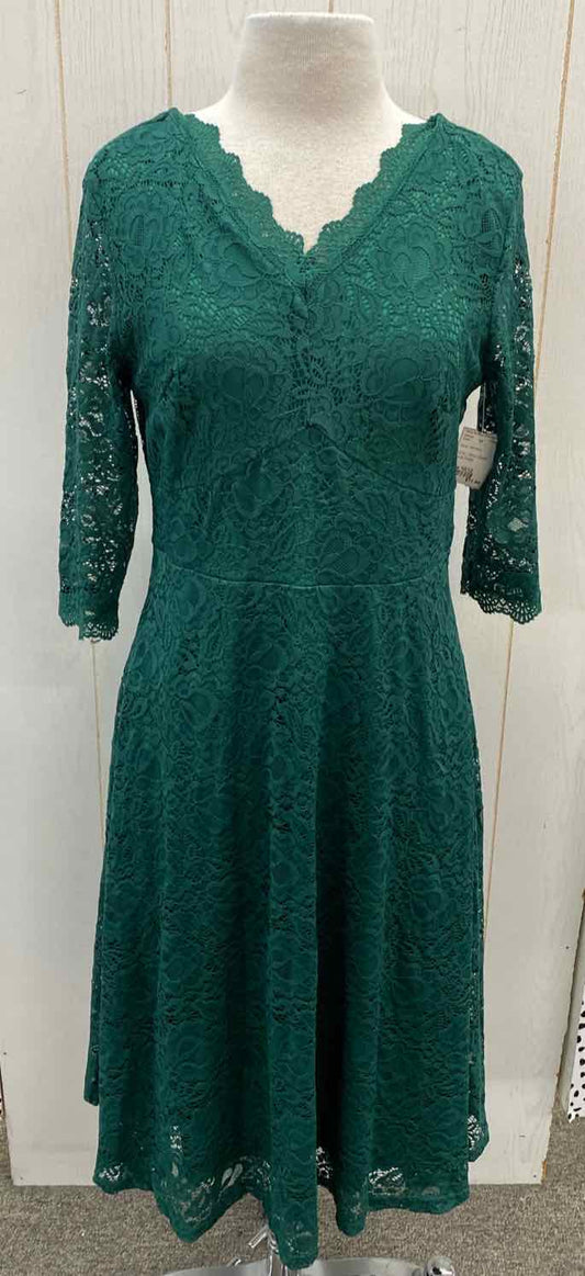 Green Womens Size 10/12 Dress