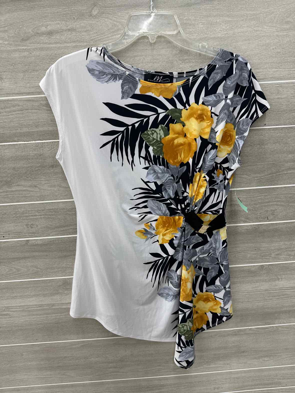Midnight Velvet Cream Womens Size M Tank Top