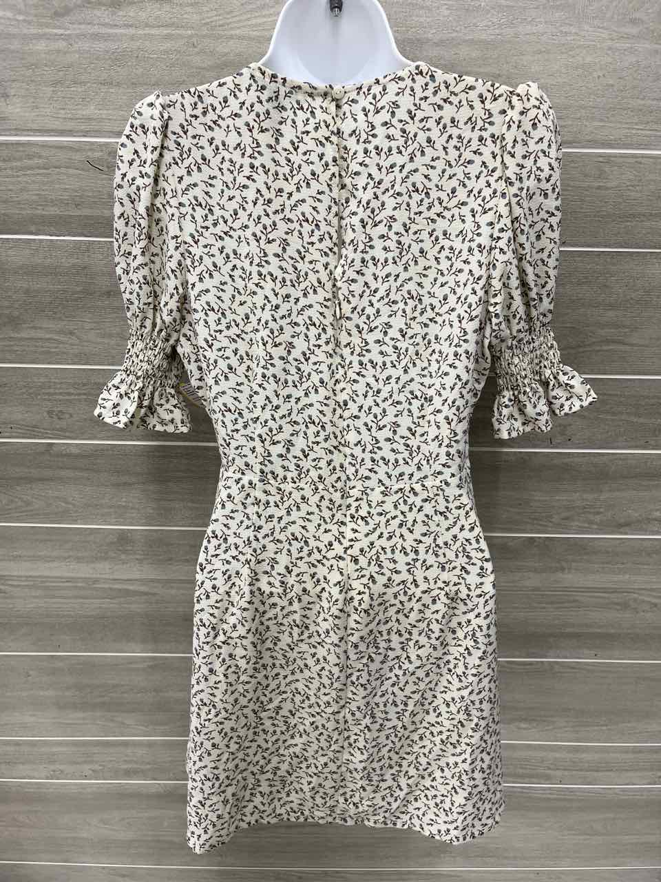 Forever 21 Cream Womens Size 6 Dress