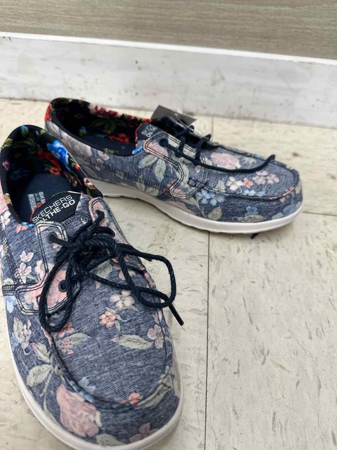 Skechers US Shoe Size 8.5 Navy Womens Shoes/Footwear