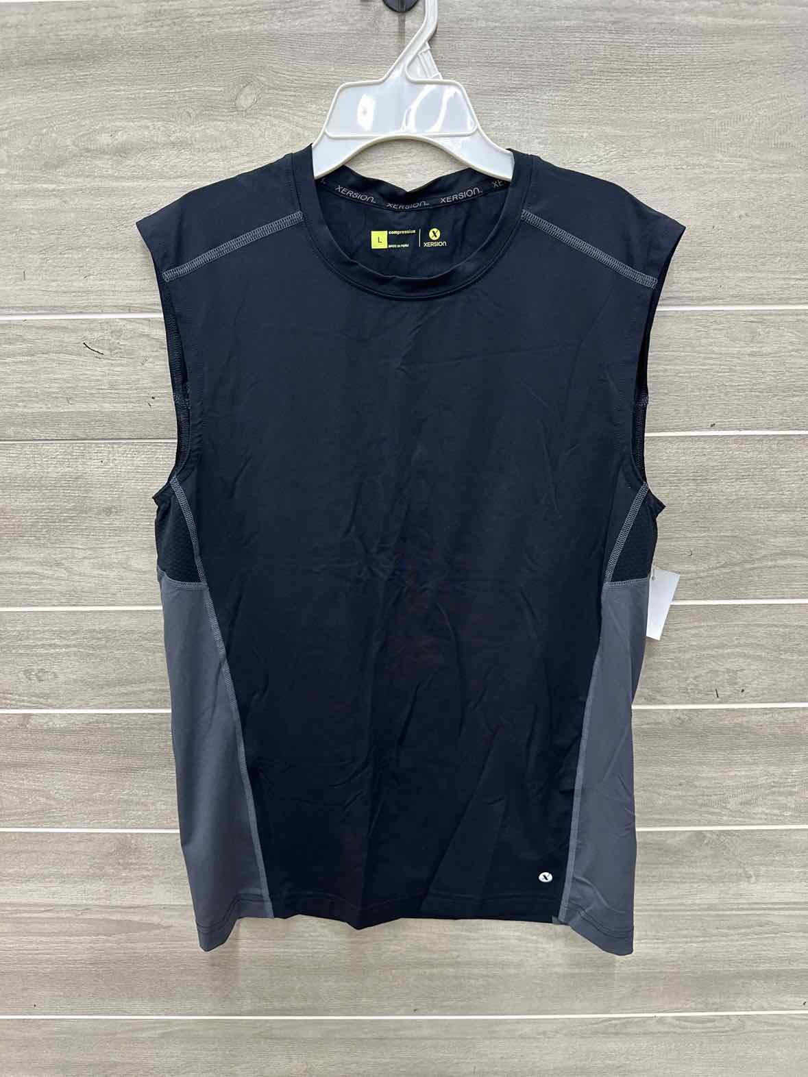 Xersion Size L Men Mens T-shirt