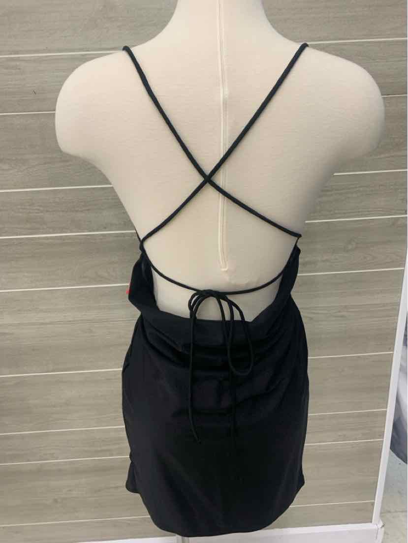 Fashion Nova Black Junior Size 2/4 Dress