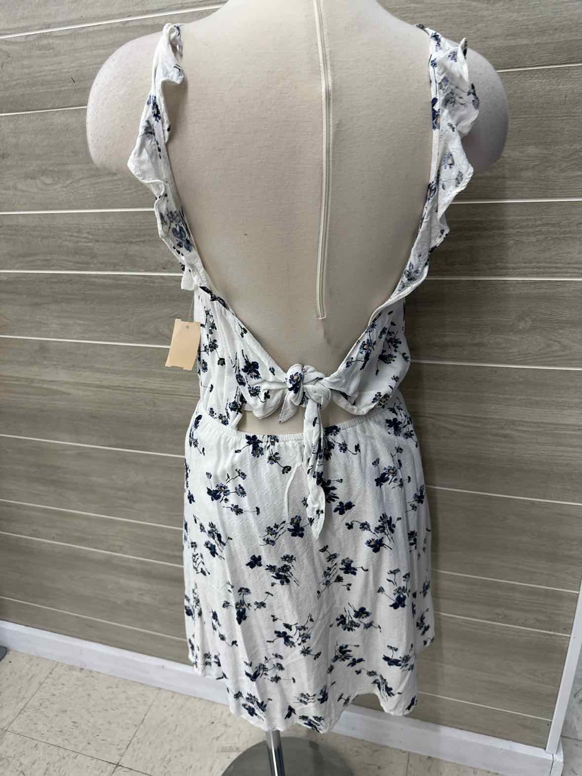 American Eagle White Womens Size 6 Dress