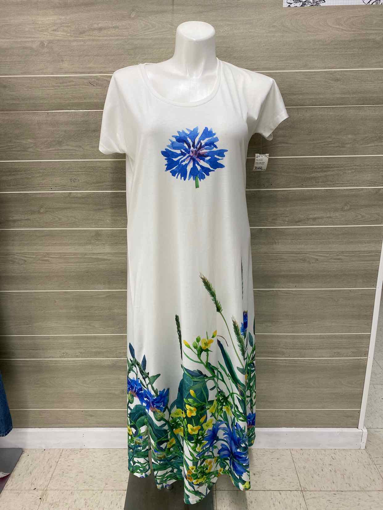 White Womens Size 14/16 Dress