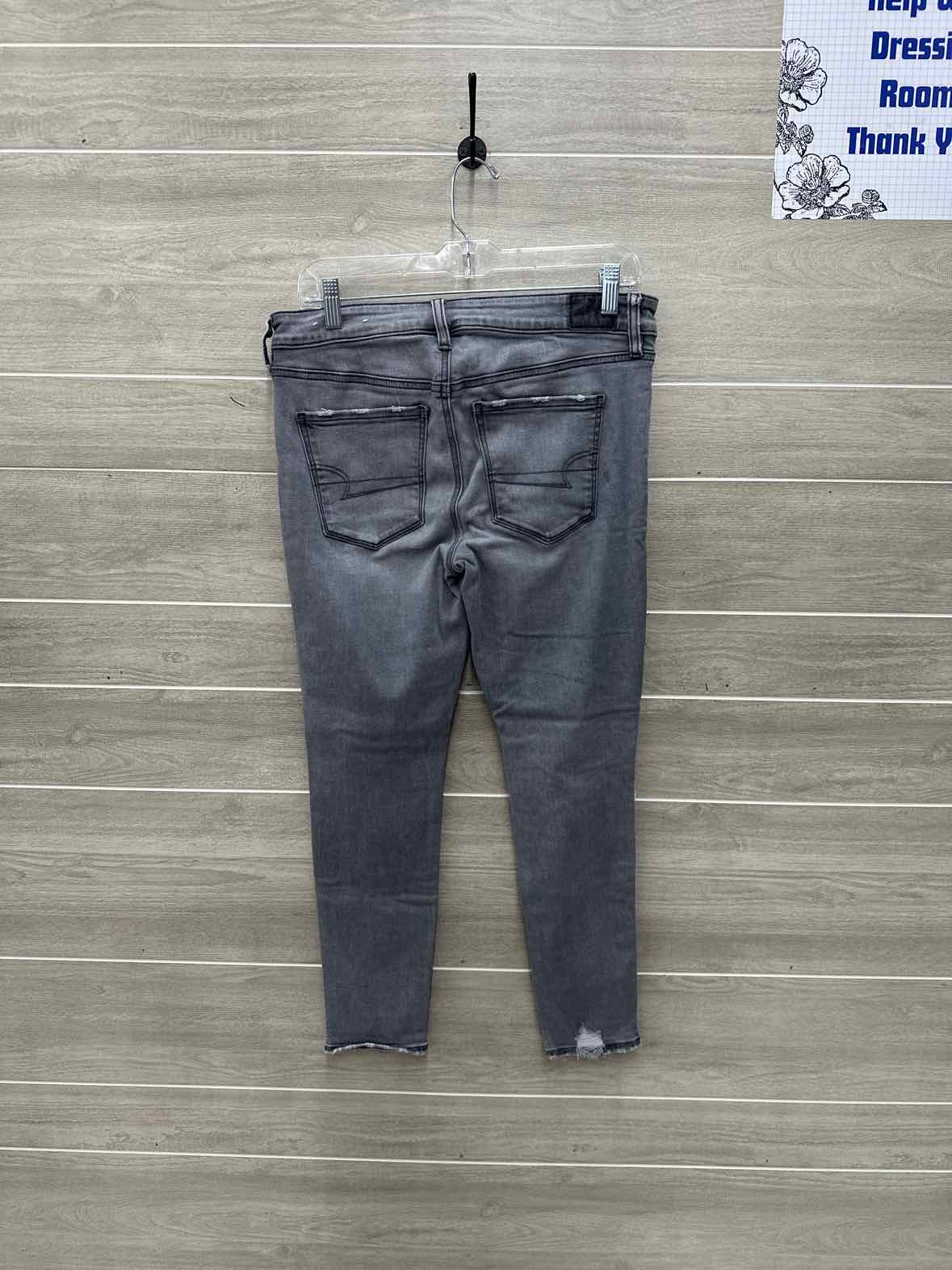 American Eagle Size 8 Short Gray Petite Jeans
