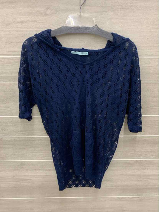 Blue Junior Size M Shirt