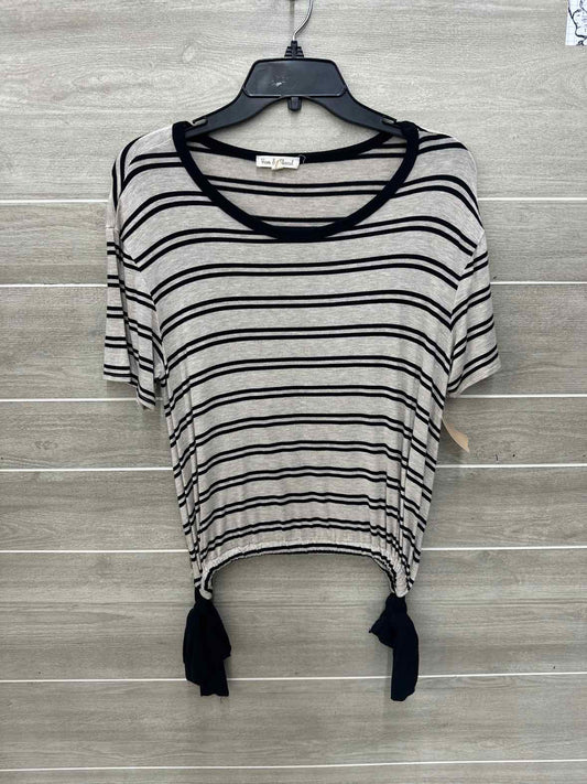 Hem & Thread Black Womens Size Small Shirt