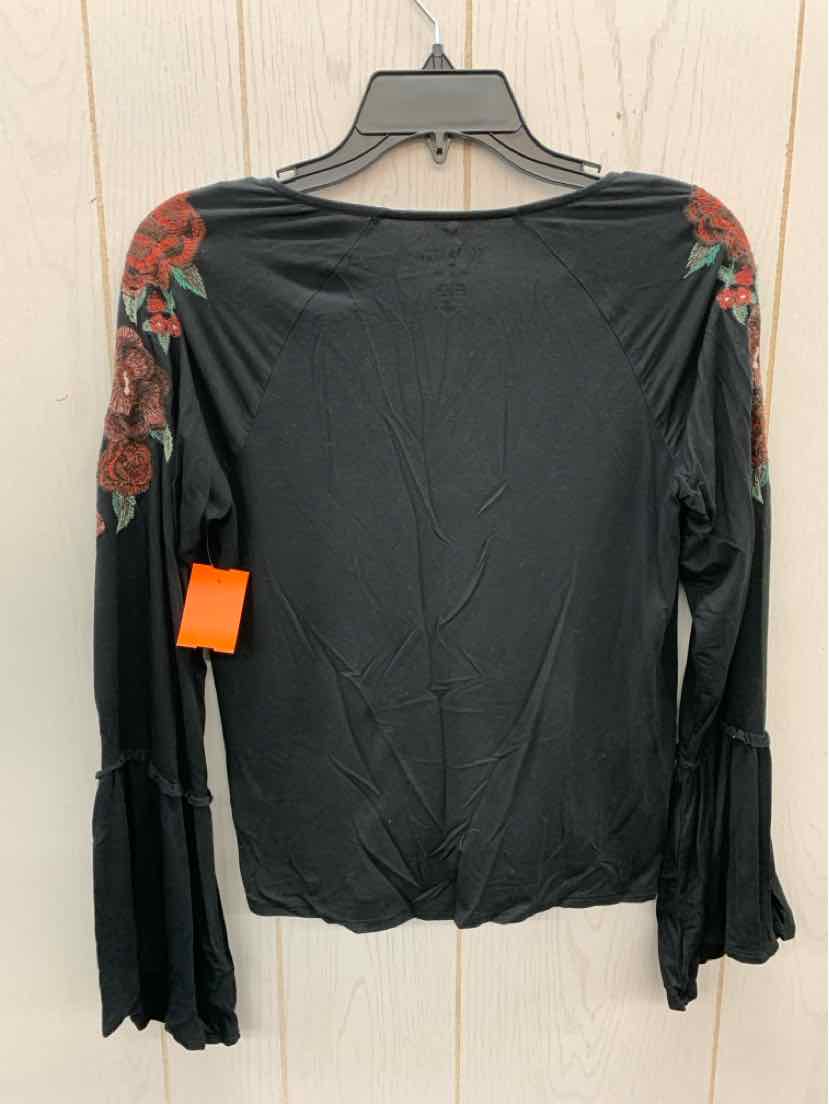 American Eagle Black Junior Size Small Shirt