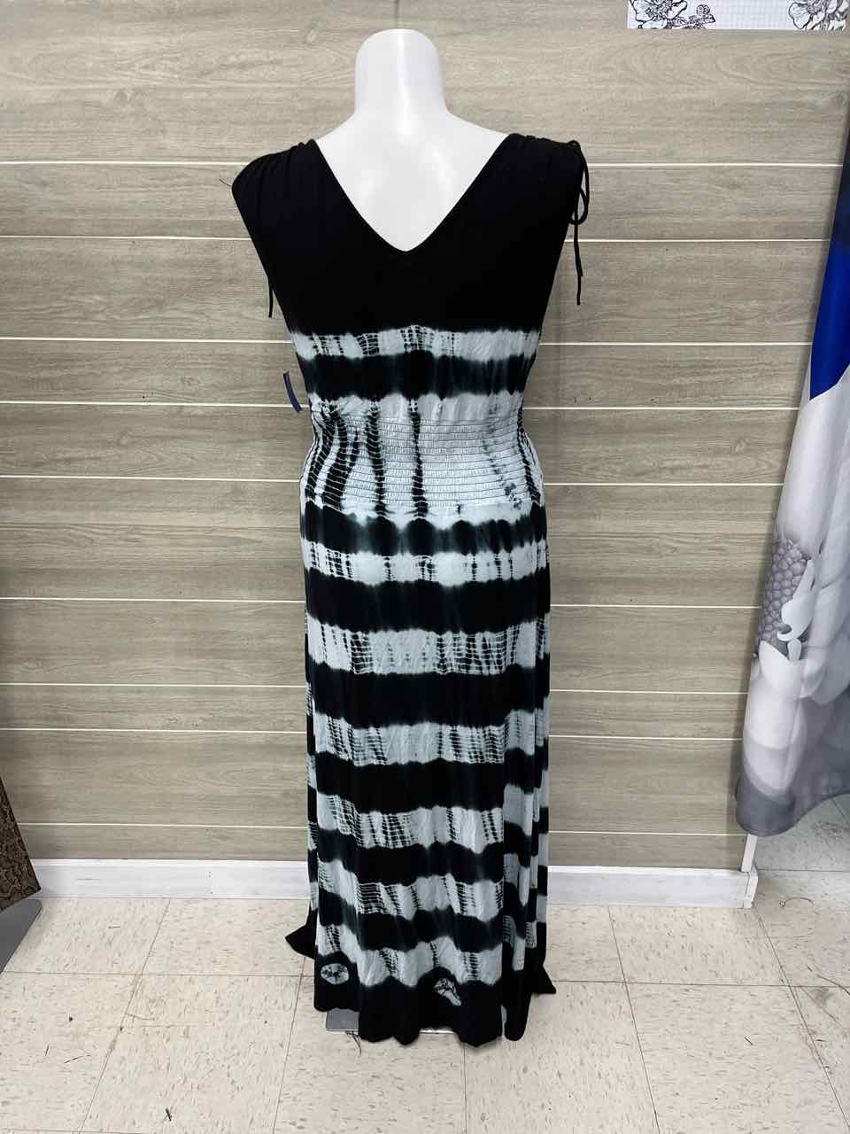 Ashro Size 10/12 Black Womens Dress