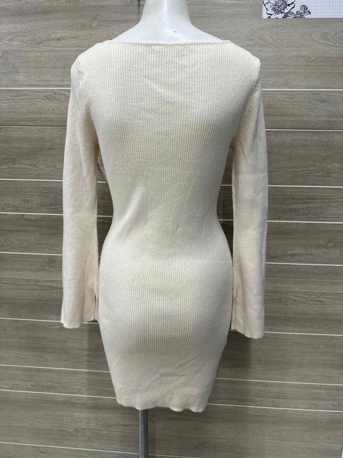 American Eagle Size M Cream Womens Dress