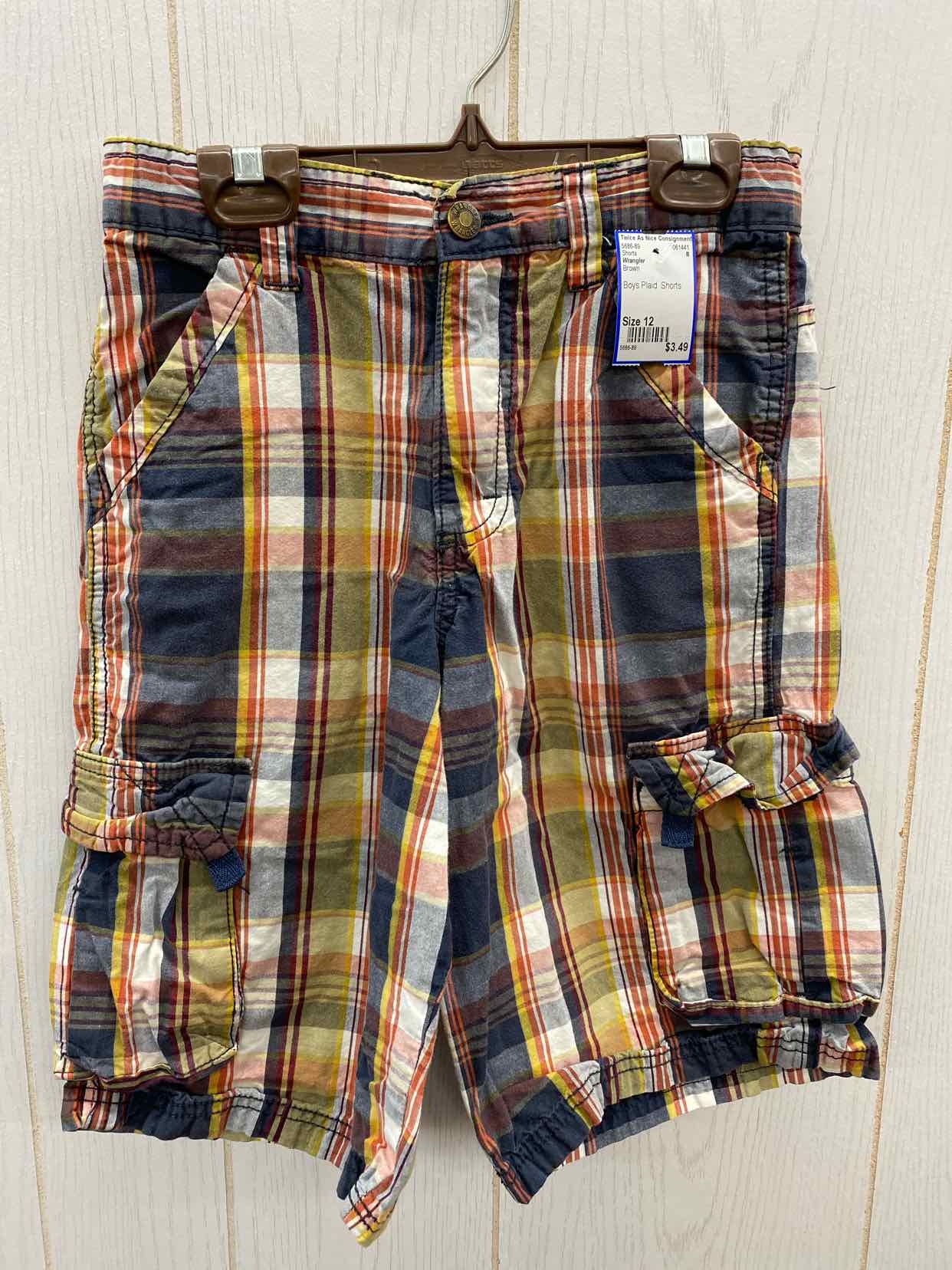 Wrangler plaid shorts shops