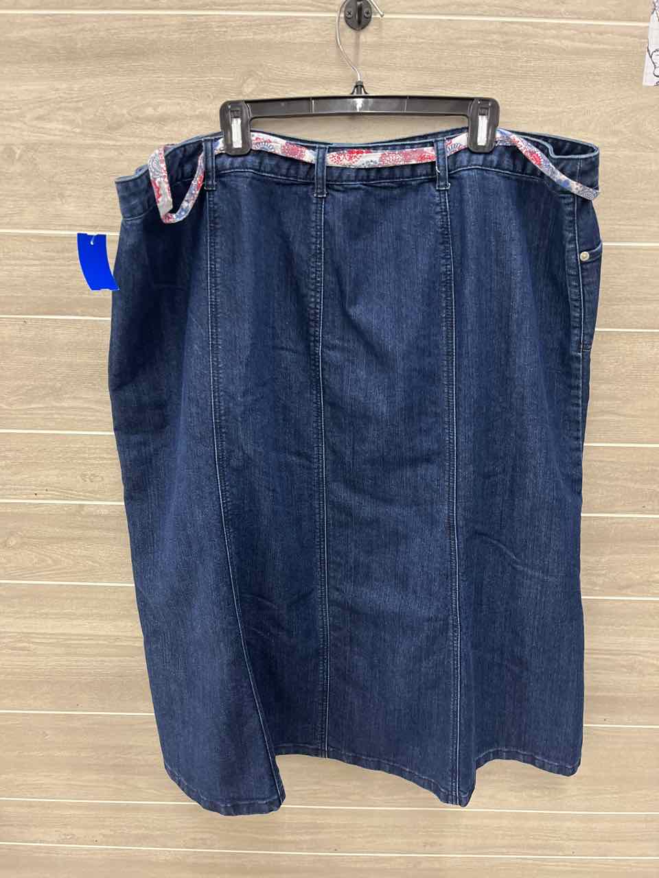 CJ Banks Size 24W Blue Plus Skirt