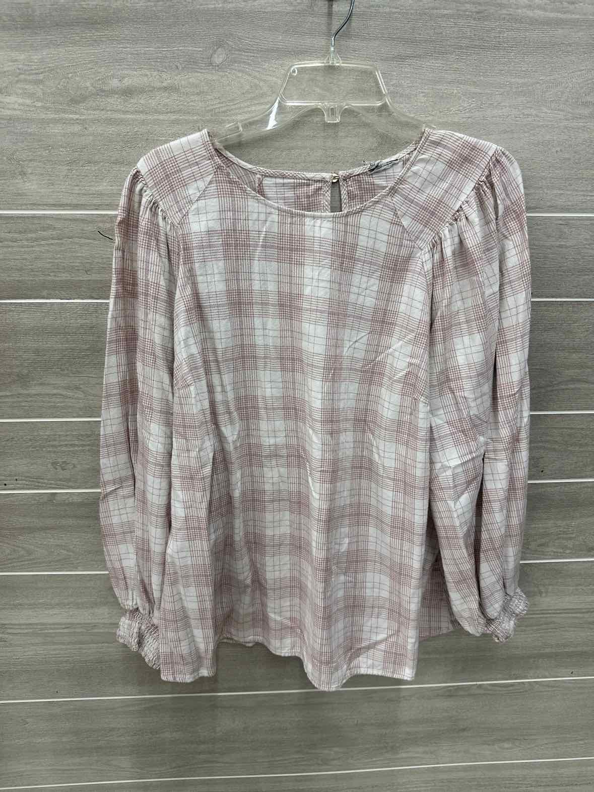 Pink Womens Size XL Shirt