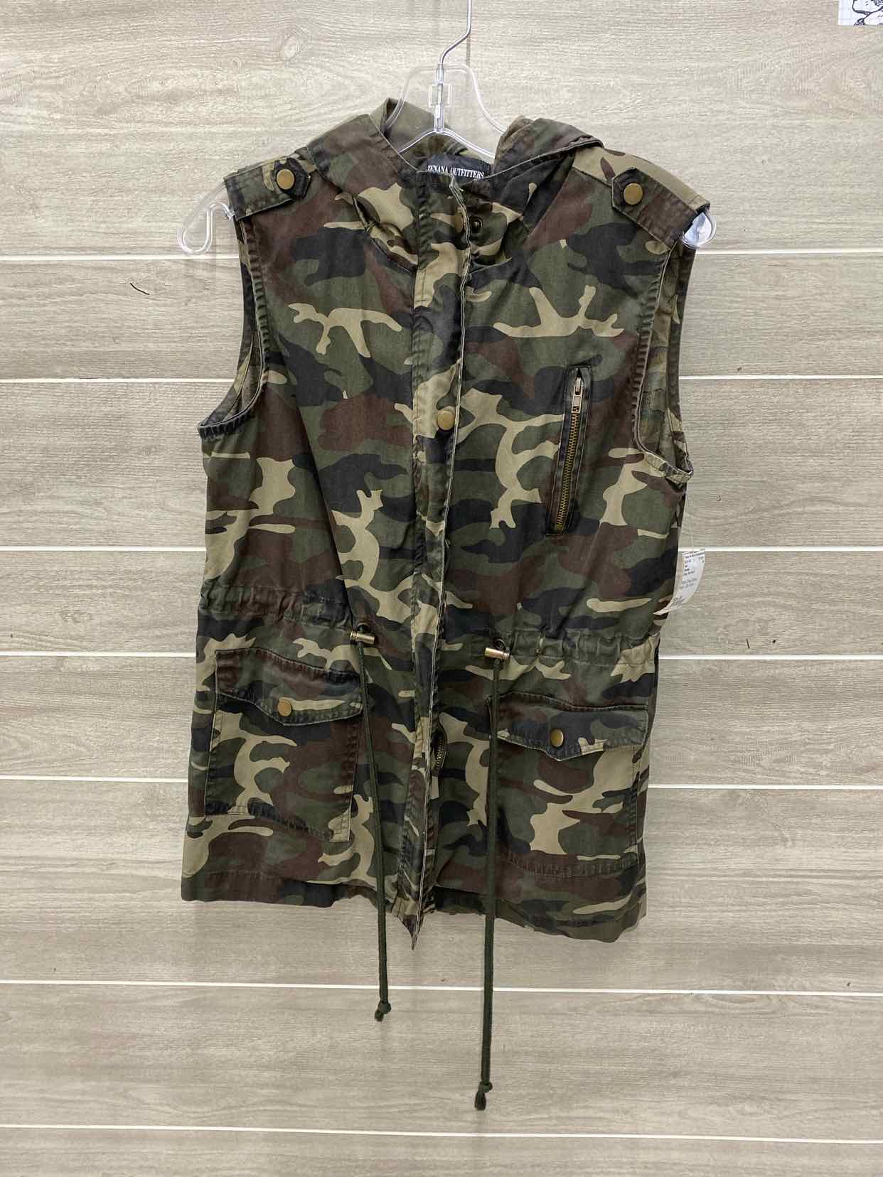 Zenana Olive Womens Size M Vest