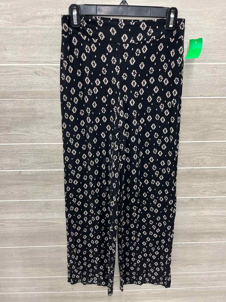 Maurices Size 4/6 Black Womens Pants
