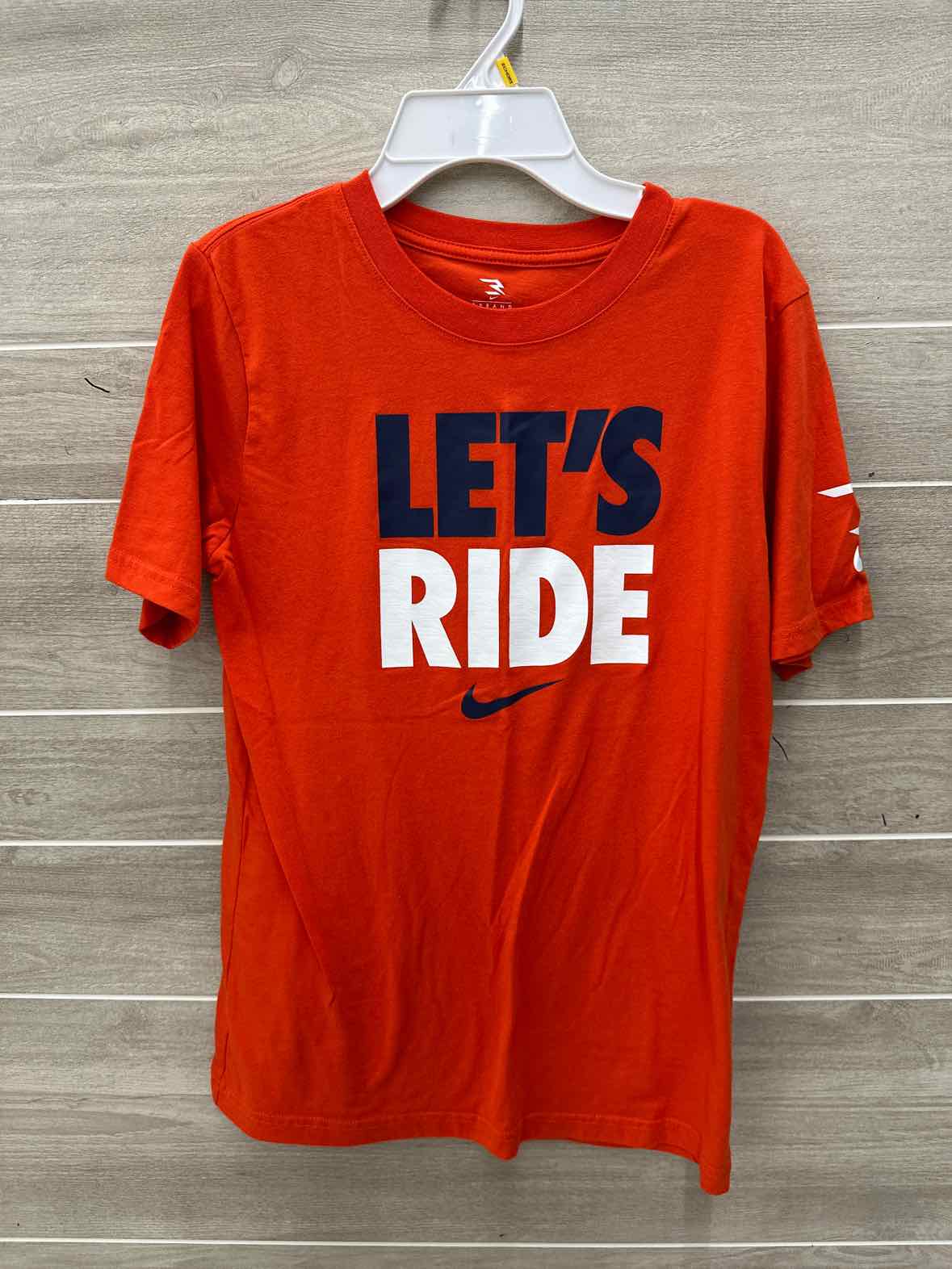 Nike Boys Size 12/14 Shirt