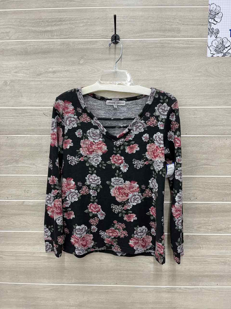 Absolutely Famous Size S Gray Womens Shirt