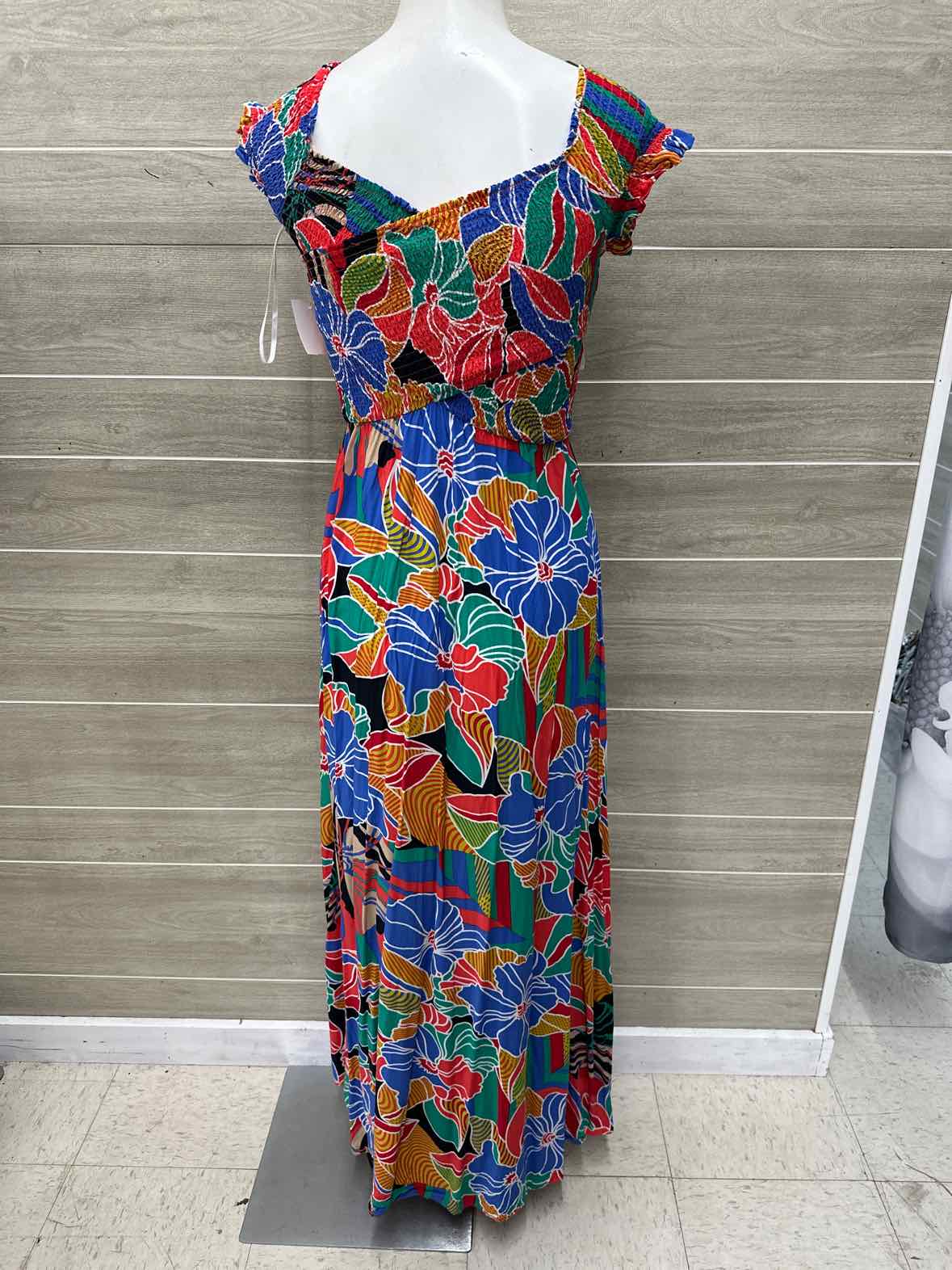 Size 6 Multi-Color Womens Dress