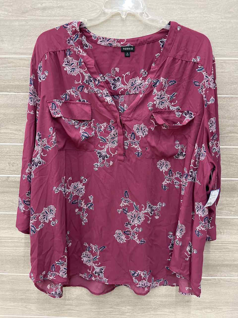 Torrid Size 5X Pink Plus Shirt