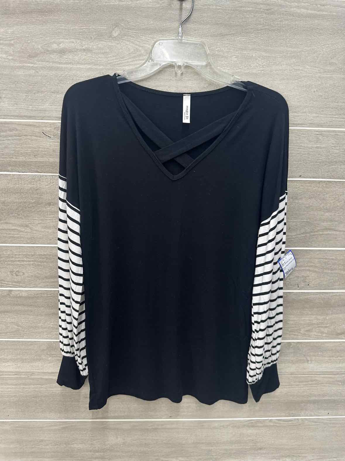 Magic Fit Size S Black Womens Shirt