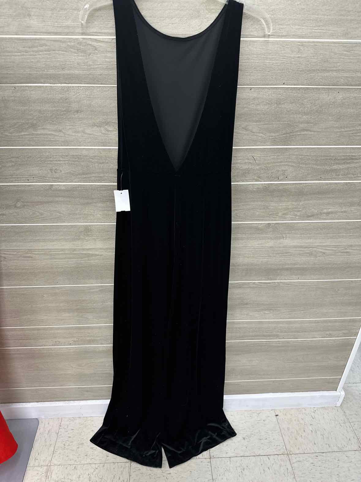 American Apparell Black Womens Size 10/12 Jumper