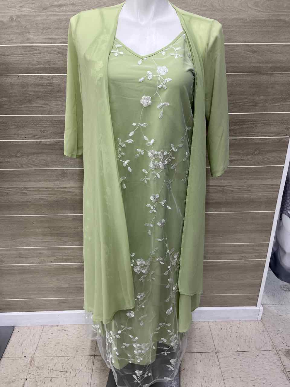Green Womens Size 10/12 Dress