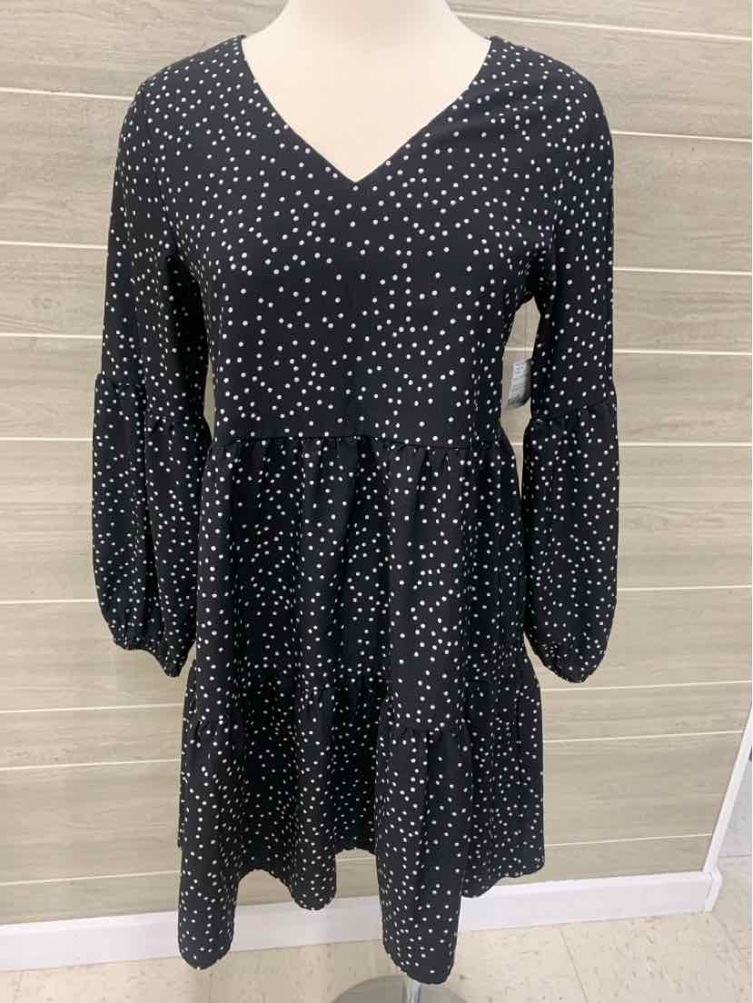 Black Womens Size 6/8 Dress