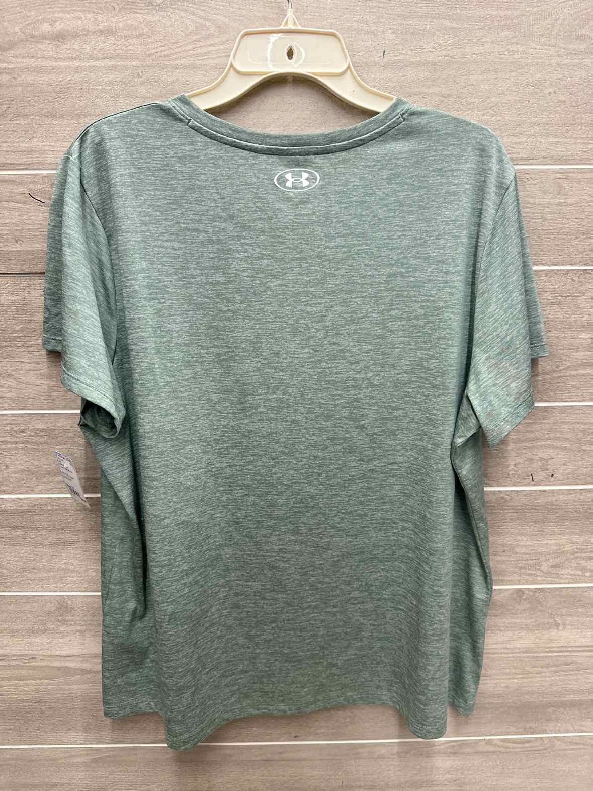 Under Armour Size 2X Green Plus Shirt