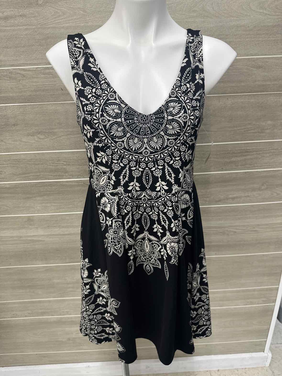 Venus Black Womens Size 8/10 Dress