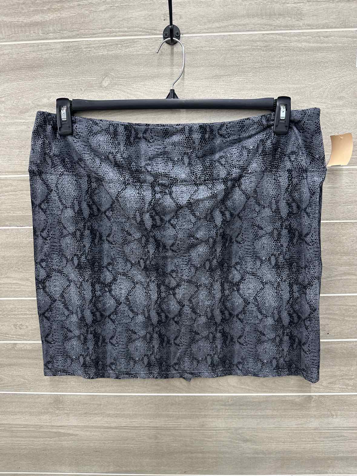 intro Gray Womens Size 1X Skirt