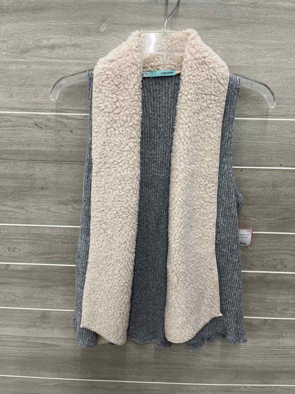 Maurices Size S Gray Womens Vest