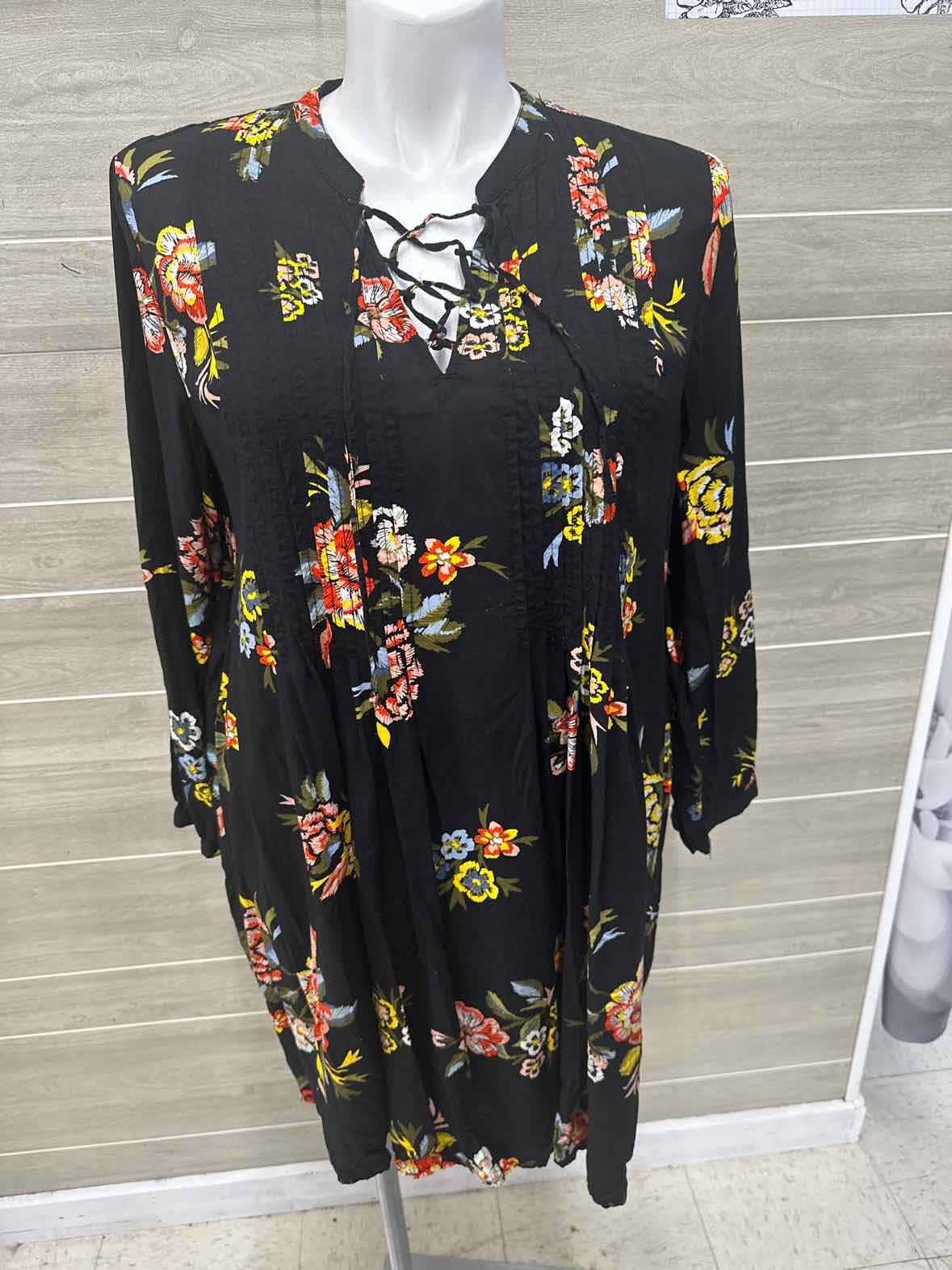 Old Navy Size 14/16 Black Womens Dress