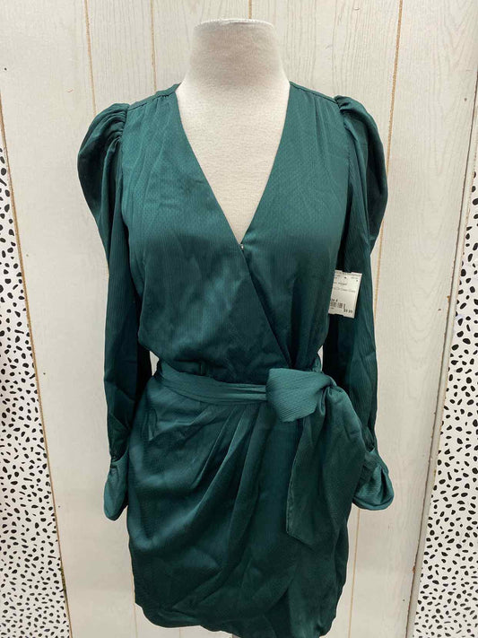 Green Womens Size 4 Dress
