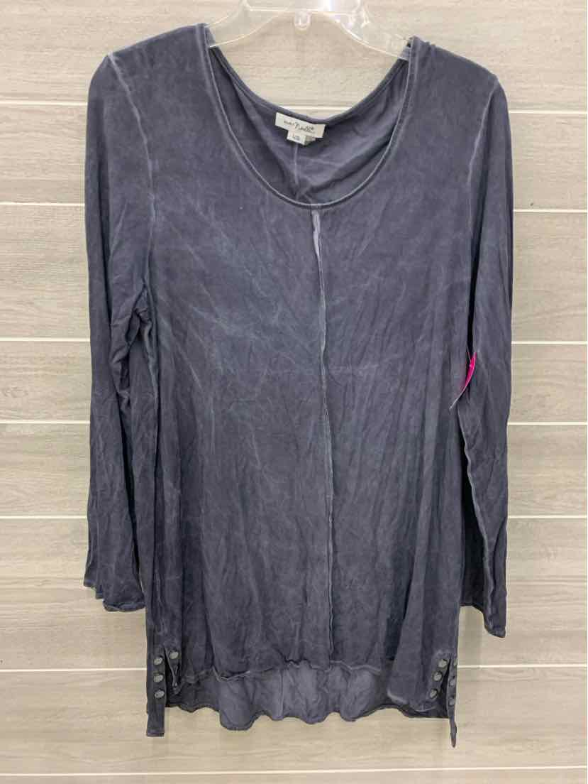 Simply Noelle Gray Womens Size L/XL Shirt