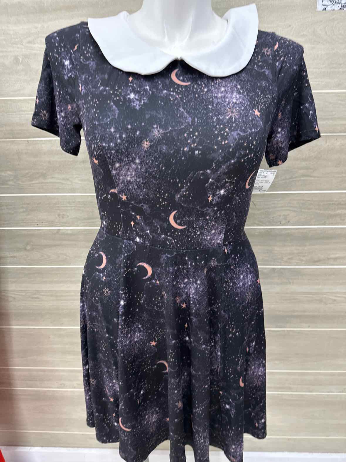 Unique Vintage Black Womens Size 10/12 Dress
