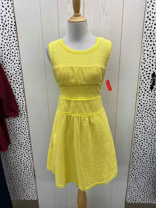 Esley Yellow Womens Size 6 Dress