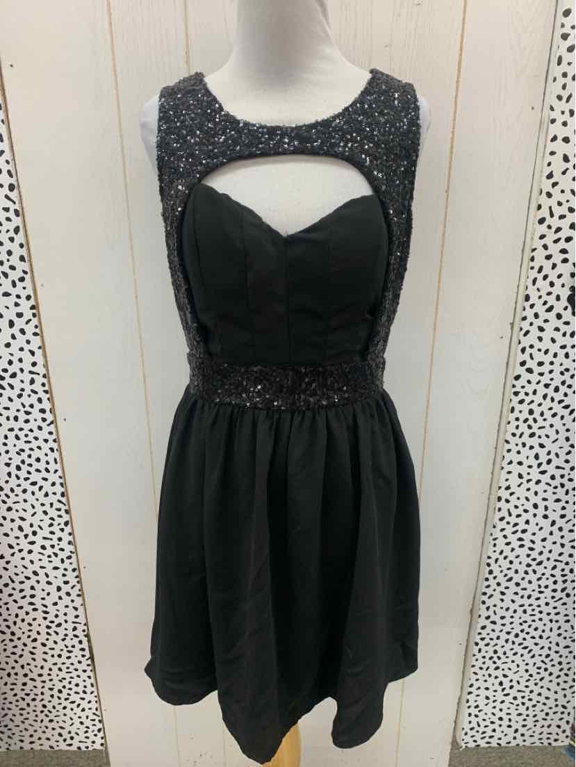 Black Junior Size 5/6 Dress
