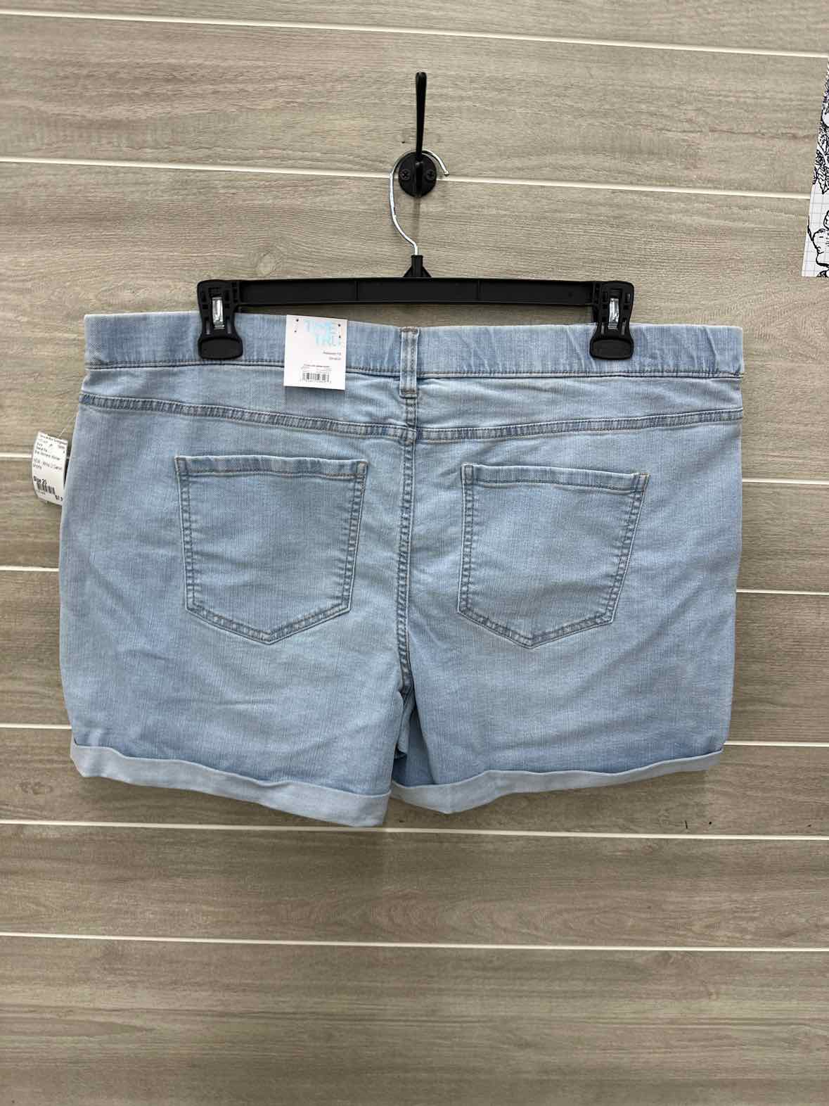 Time & Tru Blue Womens Women Size 20 Shorts