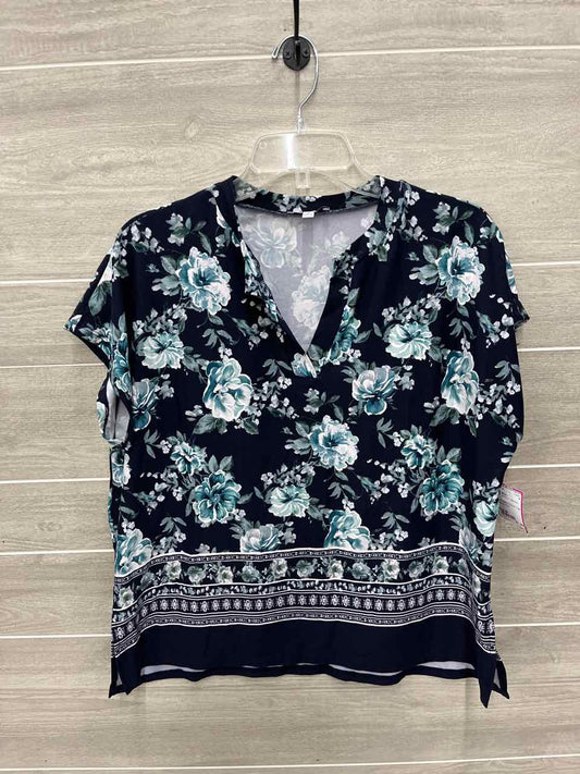 White Birch Size M Navy Womens Shirt