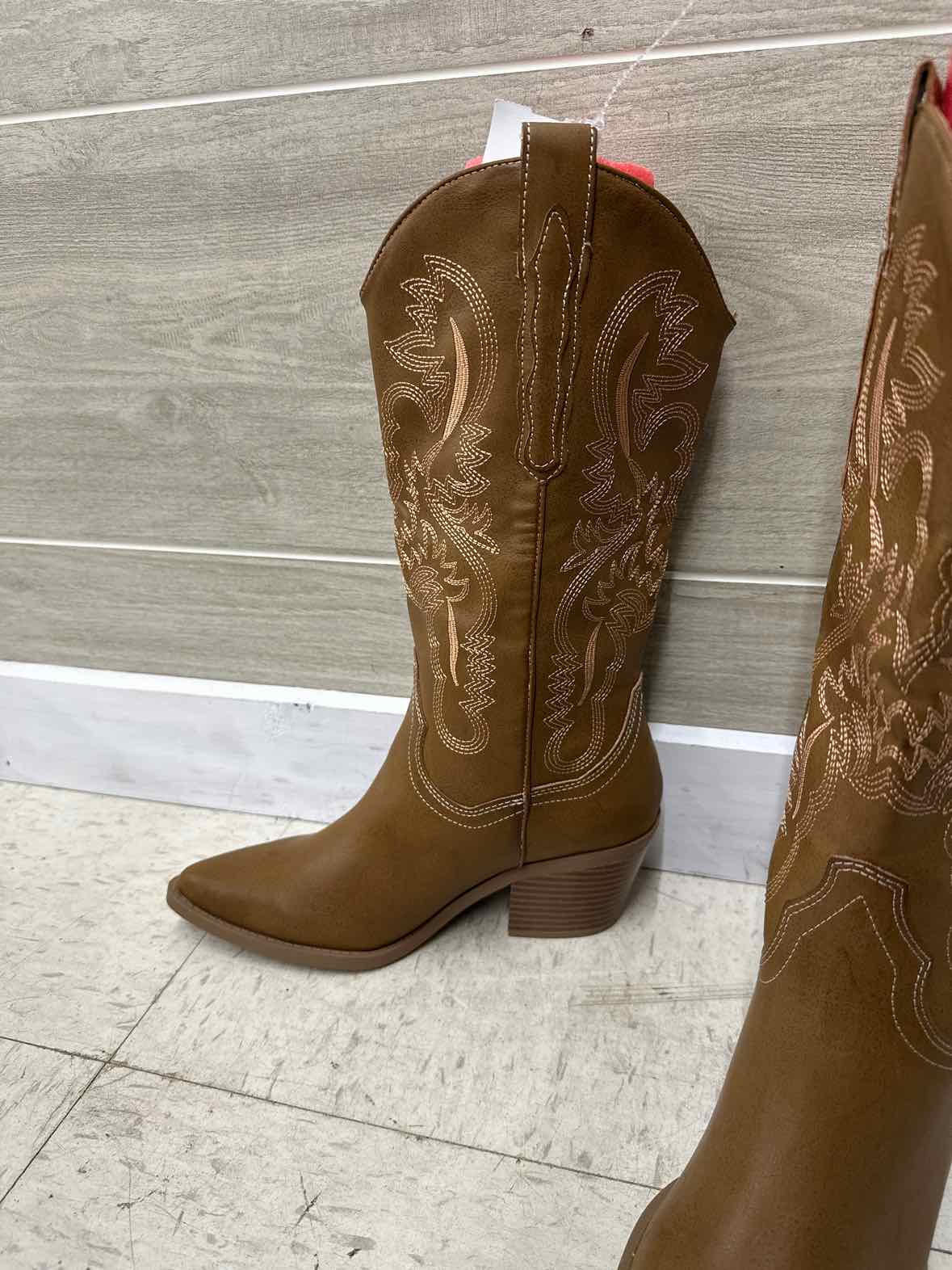 Sun + Stone US Shoe Size 7 Brown Womens Boots