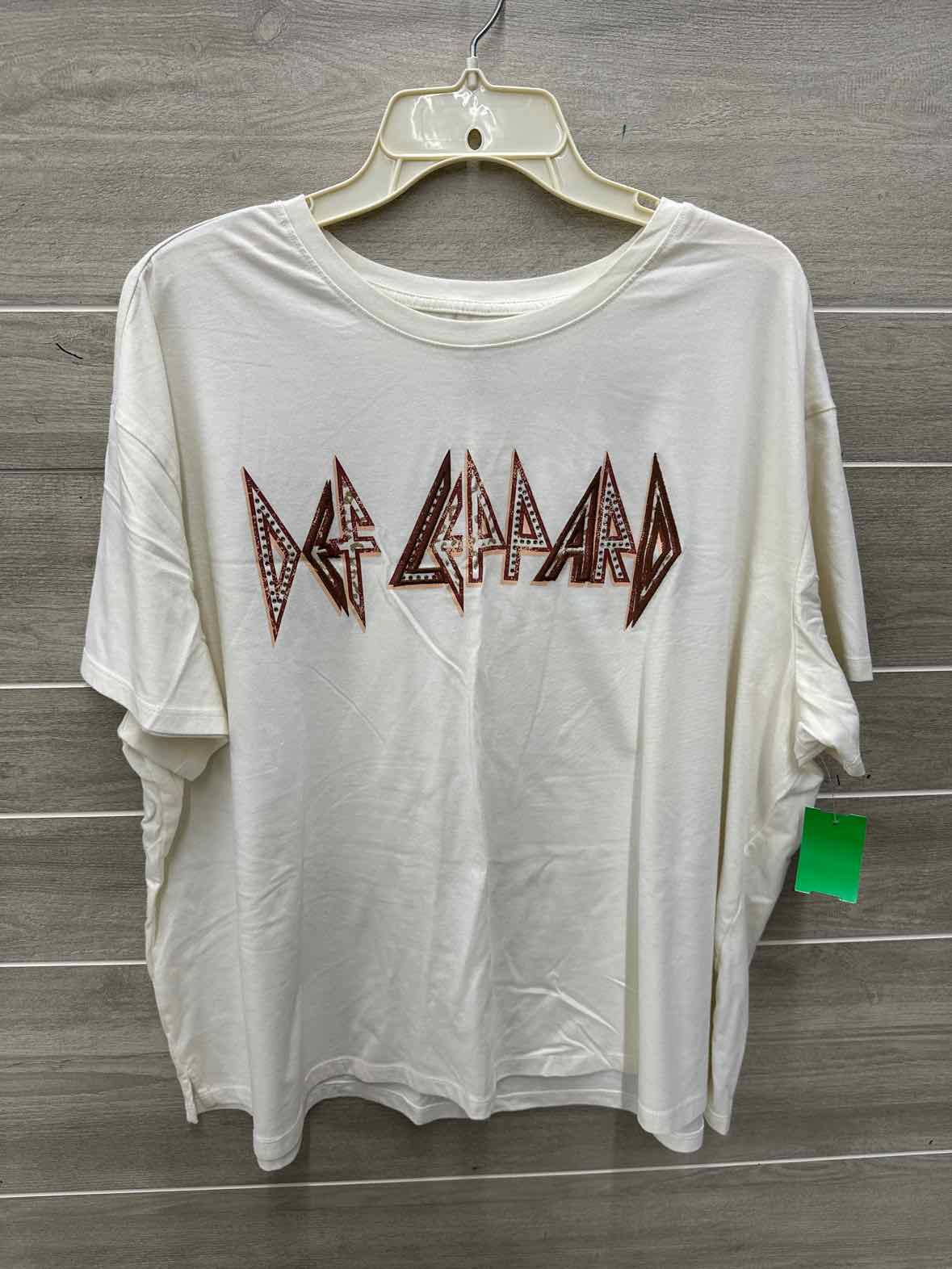 Size 2X Cream Plus Shirt