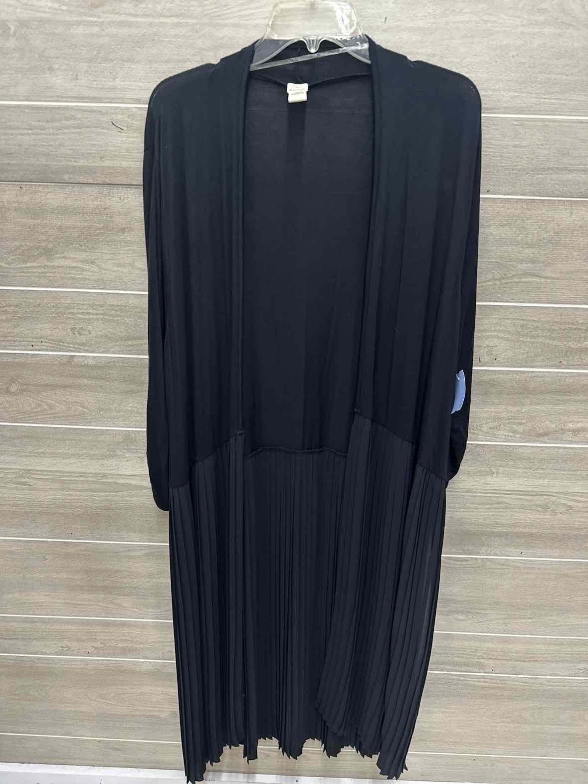 Size XL Black Womens Shirt