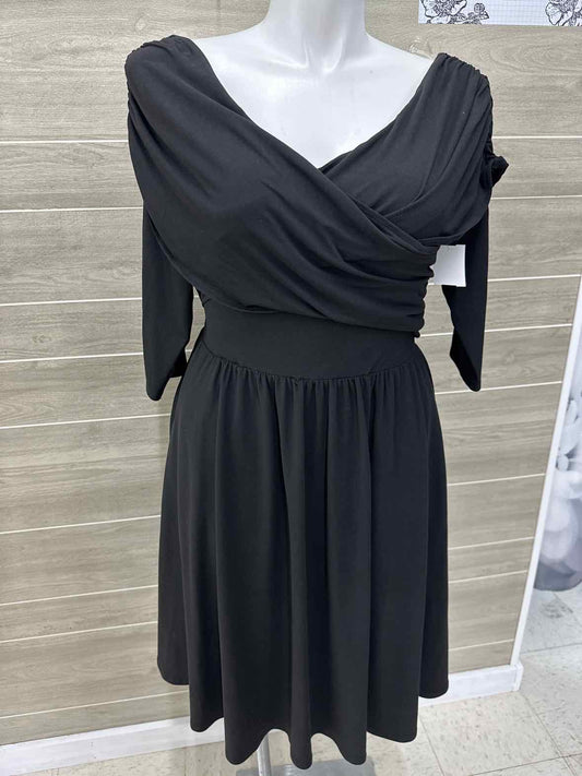 Unique Vintage Black Womens Size 16 Dress